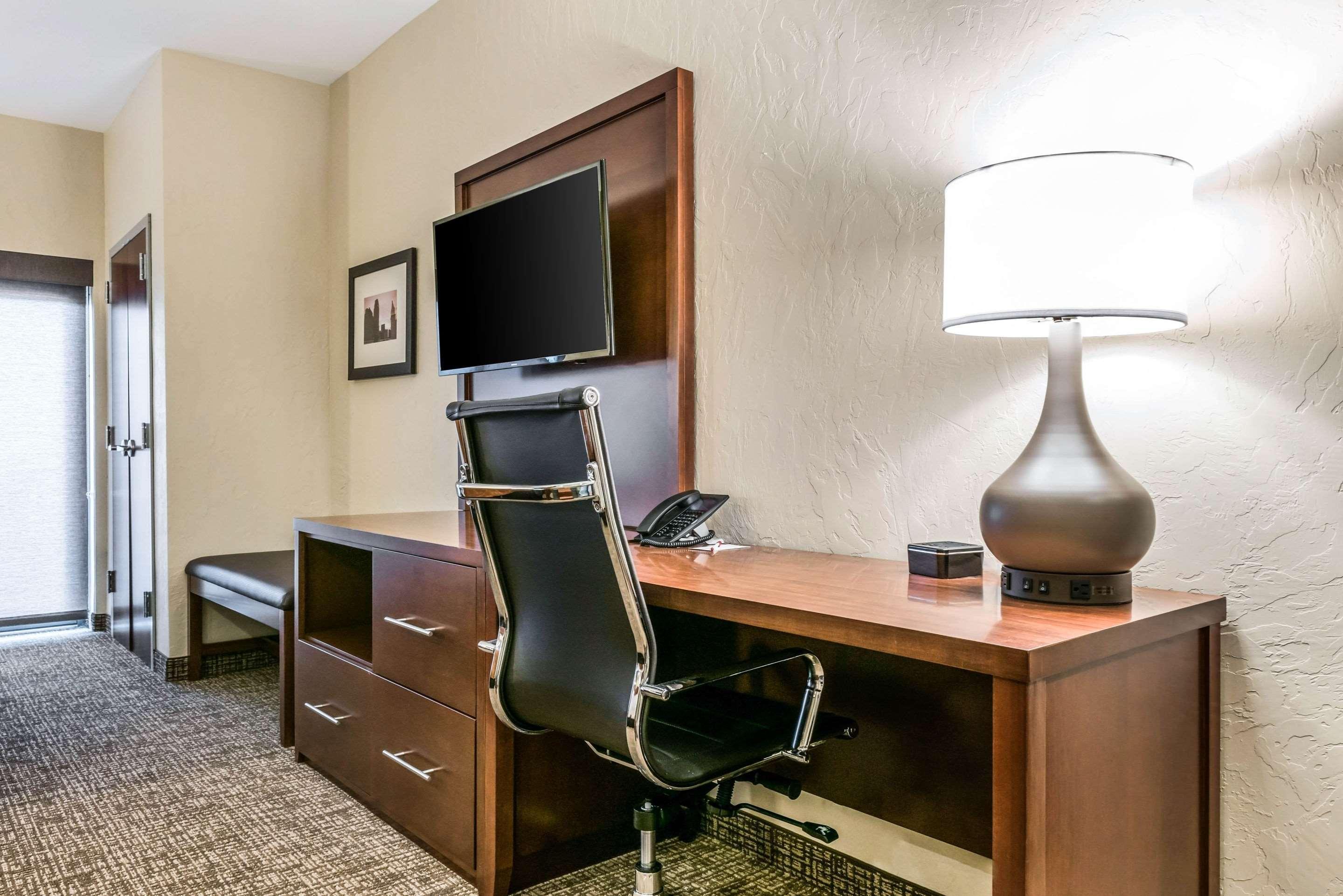 Comfort Suites Florence - Cincinnati South Ngoại thất bức ảnh