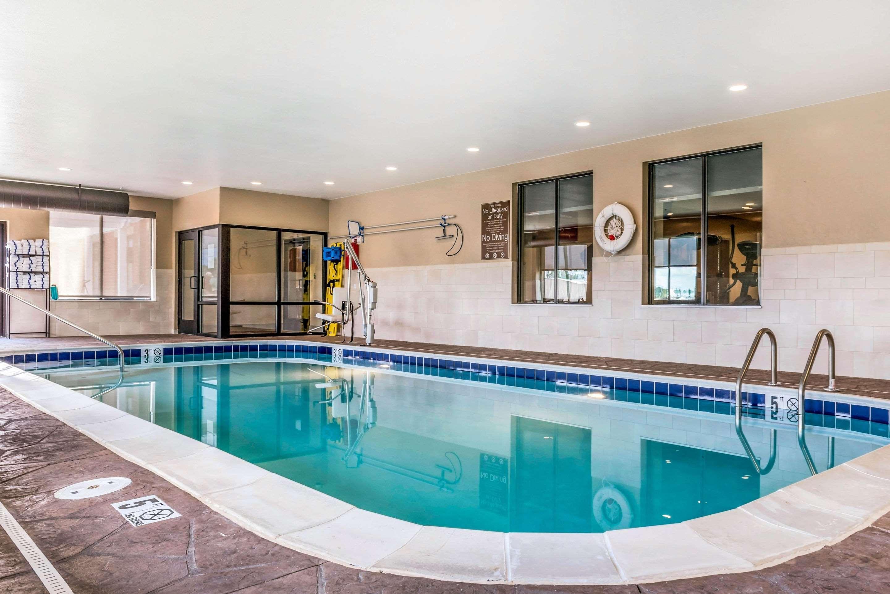 Comfort Suites Florence - Cincinnati South Ngoại thất bức ảnh