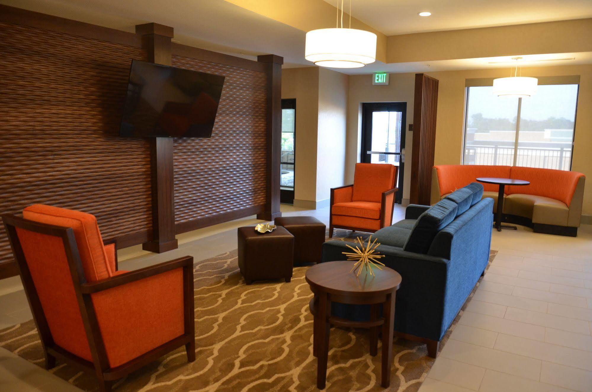 Comfort Suites Florence - Cincinnati South Ngoại thất bức ảnh