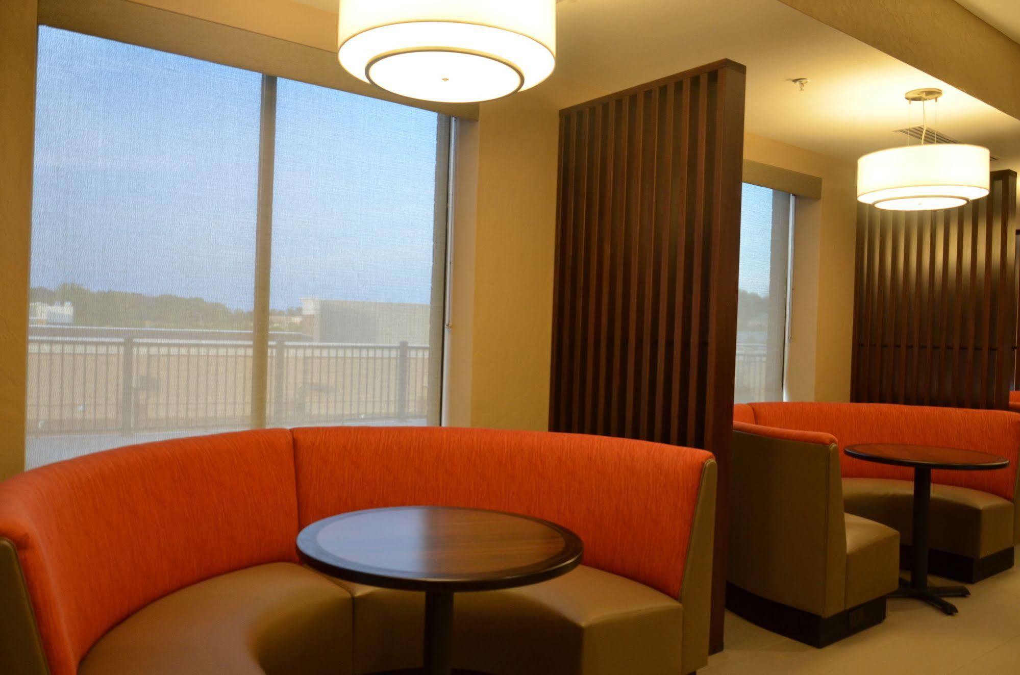 Comfort Suites Florence - Cincinnati South Ngoại thất bức ảnh